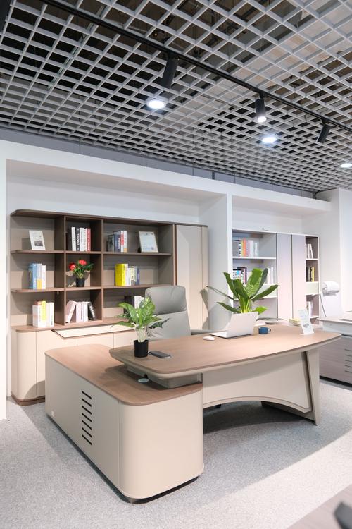 办公桌摆放风水正确图 办公桌摆放风水正确图