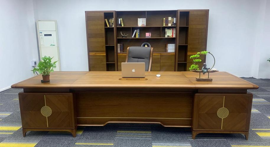 办公室办公桌大小 办公室办公桌大小