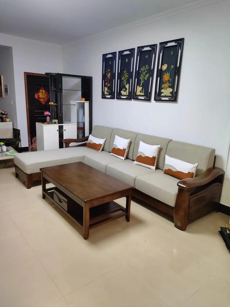 中式实木沙发有哪些?中式实木沙发购买技巧