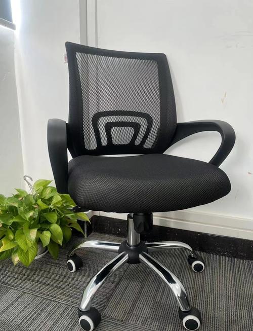 人体工学椅什么牌子好?保友、有谱、永艺、西昊、黑白调,2025年人体工学...